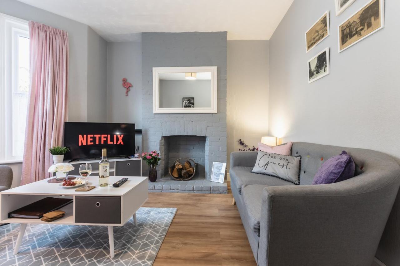 3-Bedroom House L Fast Wi-Fi L Garden L Newly Decorated L Close To Shops And Restaurants Bournemouth Buitenkant foto